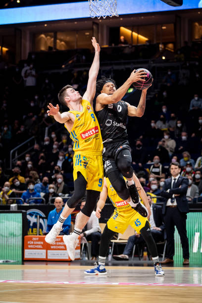 阵多个强队 阵多个强队