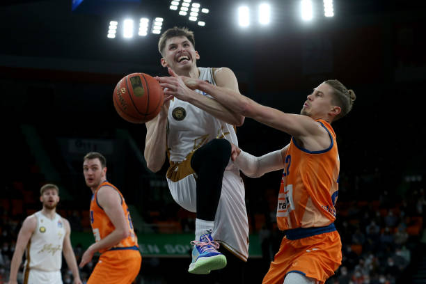 使每支球队 使每支球队