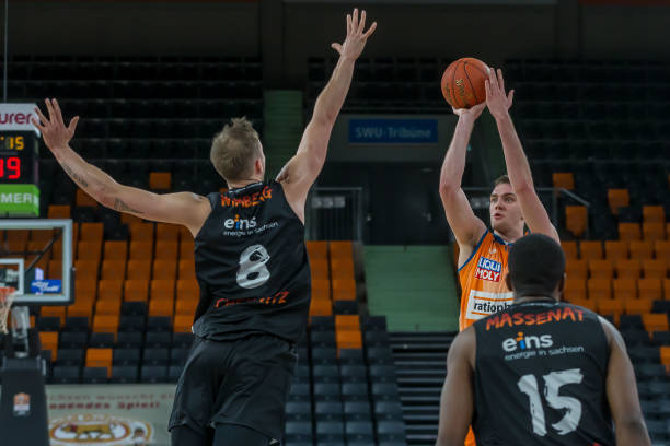 石川真佑也 石川真佑也