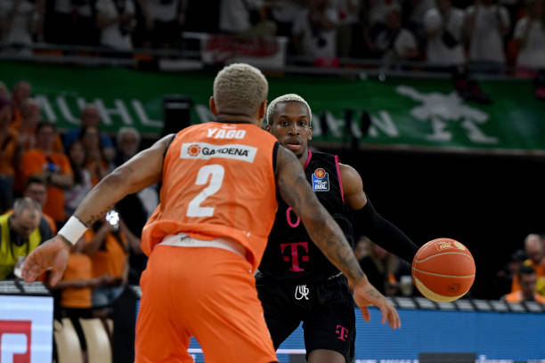 多场比赛都 多场比赛都